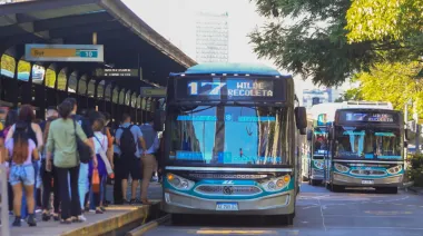 Por qué el boleto de colectivo en el AMBA podría llegar a los $2.358 según la UBA