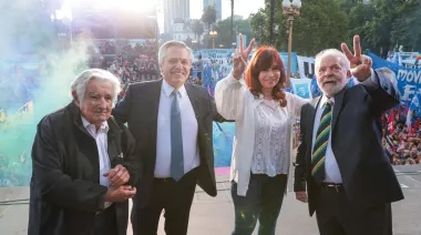 Lula con Alberto y Cristina en Plaza de Mayo: Milei no figuraba y el peronismo crujía