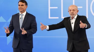 Lula o Flávio Bolsonaro: qué famosos brasileños apoyan a cada candidato