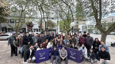 La Libertad Avanza salió a afiliar en toda la Provincia y ya mira la Gobernación