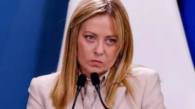 Meloni enfrenta a la Justicia italiana por la liberación de un activista