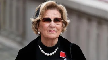 La reina Sonja vuelve al exterior con un nuevo rol tras la muerte de Harald V