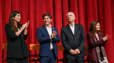 Kicillof apuntó contra Milei por el negacionismo climático y el ajuste ambiental