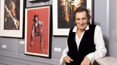 La faceta menos vista de Ronnie Wood: pinturas, Jimi Hendrix y gira por Argentina
