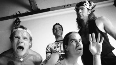 Se derrumbó la ilusión: Red Hot Chili Peppers salió a desmentir su llegada a Argentina