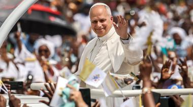 Papa León XIV en papamóvil por el conurbano de PBA: las 7 cuadras que busca Kicillof