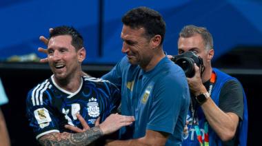 Scaloni: "Nunca pensé que iba a ser el entrenador del mejor futbolista de la historia"