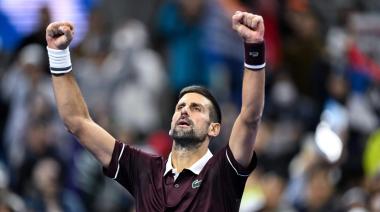 Djokovic, a la final del China Open: Medvedev fue descalificado por agredir al público