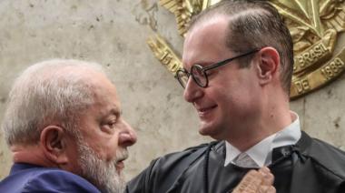 Caos en el cierre de urnas en Brasil: la orden de Zanin que dejó mesas sin reabrir