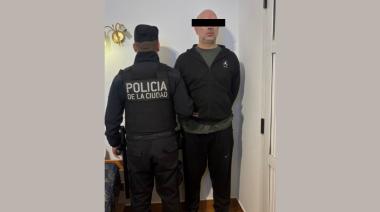 Discutía con una mujer en un hotel y terminó condenado por drogas y tenencia de arma