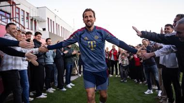El Bayern Múnich recibió con honores a Harry Kane por el Balón de Oro 2026