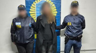 Escapó de la Policía y arrojó casi 19 kilos de droga en la ruta