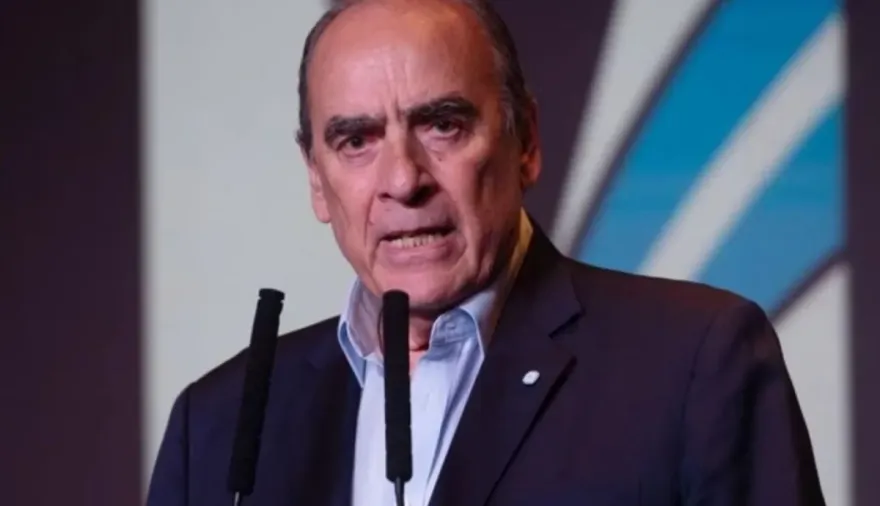 Guillermo Francos también se manifestó sobre León XIV, el elegido para suceder a Francisco