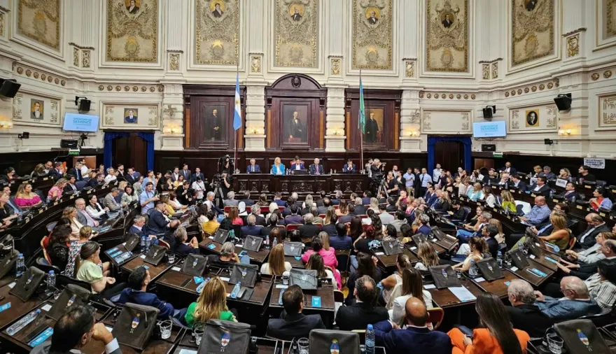 La Legislatura bonaerense aprobó la reforma del calendario electoral: cuándo será el cierre de listas