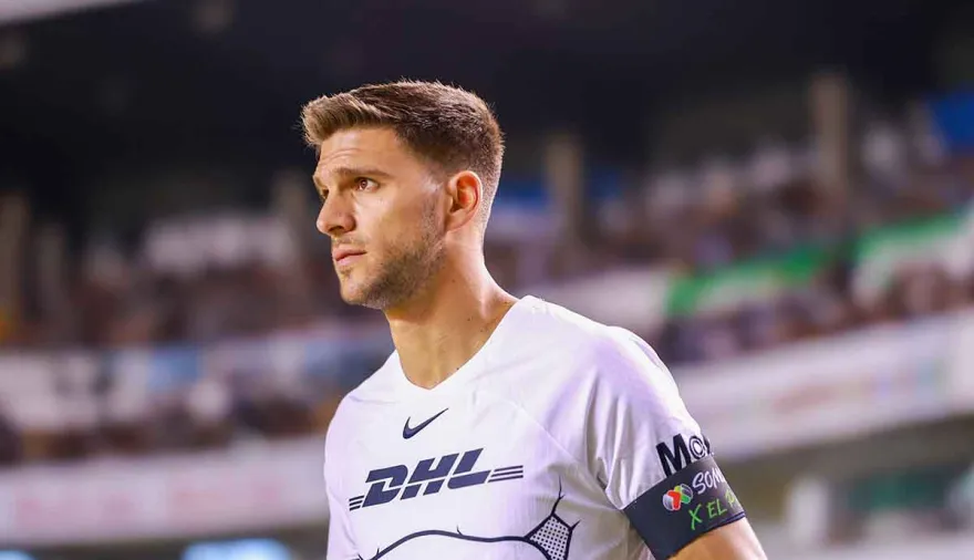 Guillermo Barros Schelotto y Vélez buscan a Lisandro Magallán y Esteban Andrada
