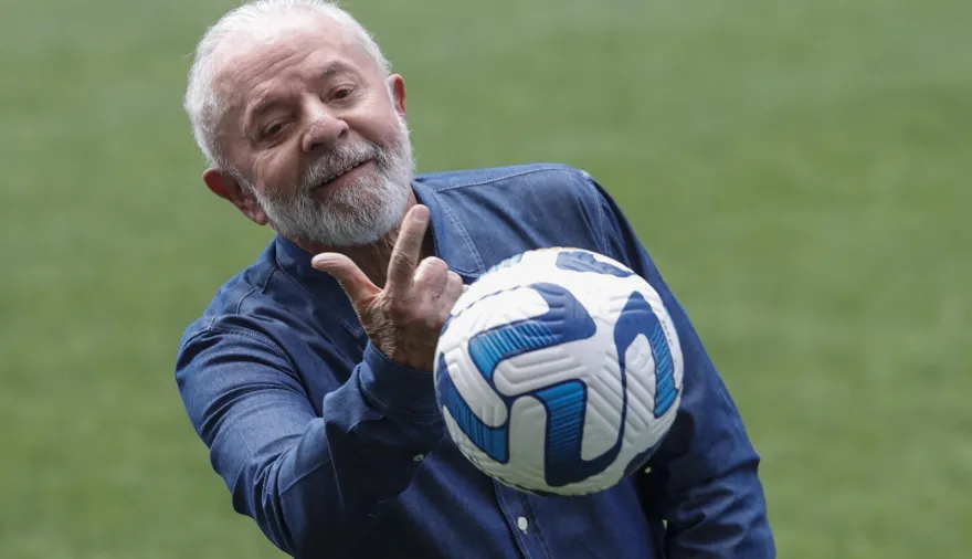 Lula criticó la llegada de Ancelotti y dijo cómo quiere que juegue la selección
