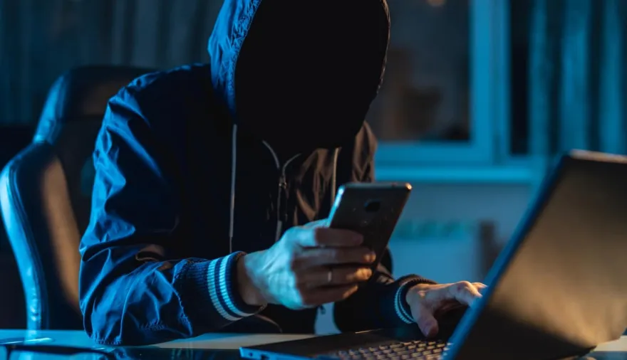 Dieciocho años de cárcel para un pedófilo que captaba víctimas por WhatsApp, Instagram y Telegram