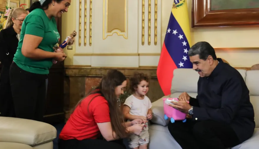 Venezuela, Estados Unidos y Nicolás Maduro: una niña en el centro de una historia incómoda