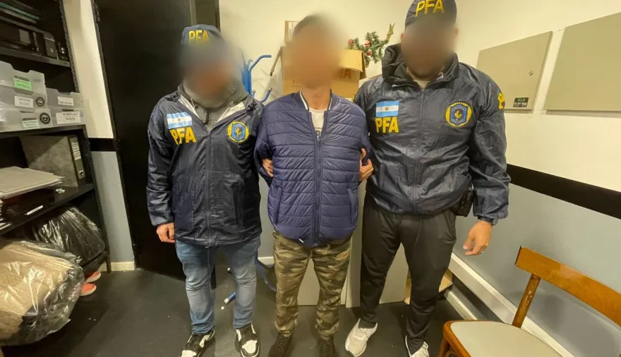 El líder chino de una banda narco transnacional cayó en Aeroparque: enviaba cocaína a Australia y Europa