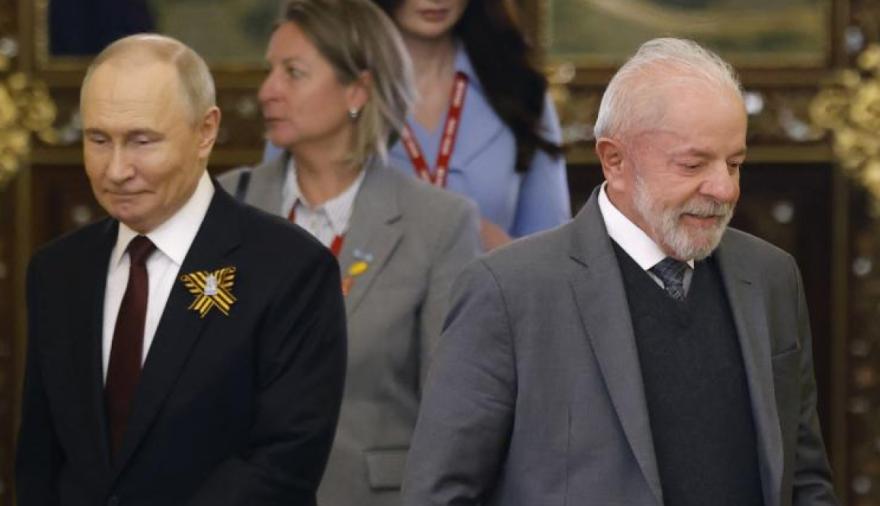 Lula pide a Vladímir Putin que asista a las negociaciones de paz con Ucrania en Estambul