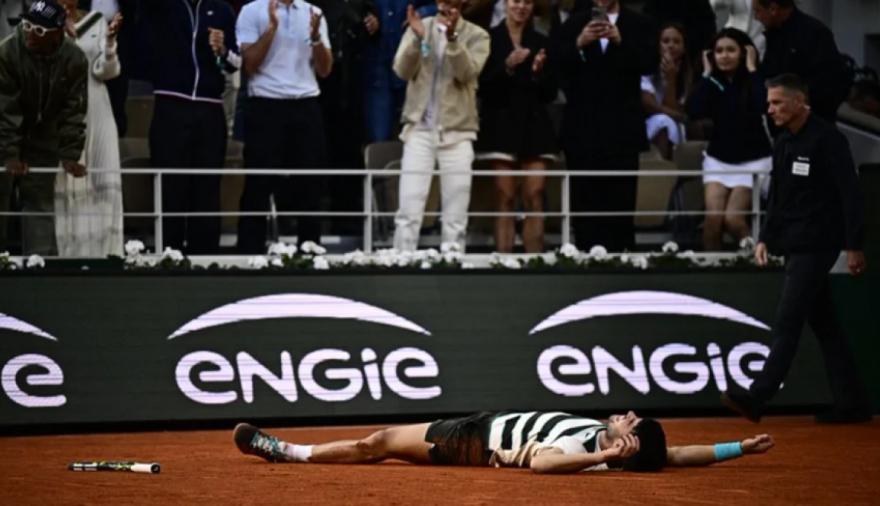 En una final infartante, Alcaraz le ganó a Sinner y retuvo el título de Roland Garros
