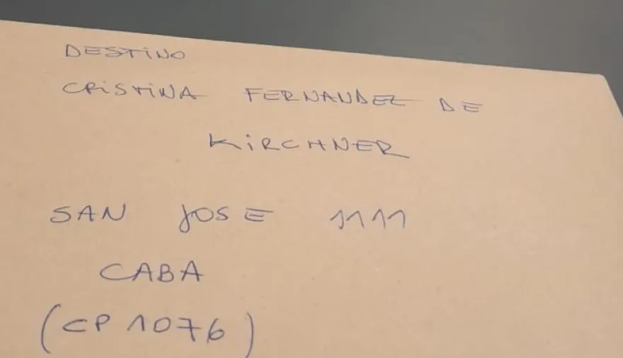 Exfuncionaria de La Cámpora le escribió una carta a Cristina, no le llegó y el Correo dio una insólita razón
