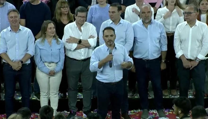 Gustavo Valdés impulsa a su hermano Juan Pablo para gobernador en Corrientes