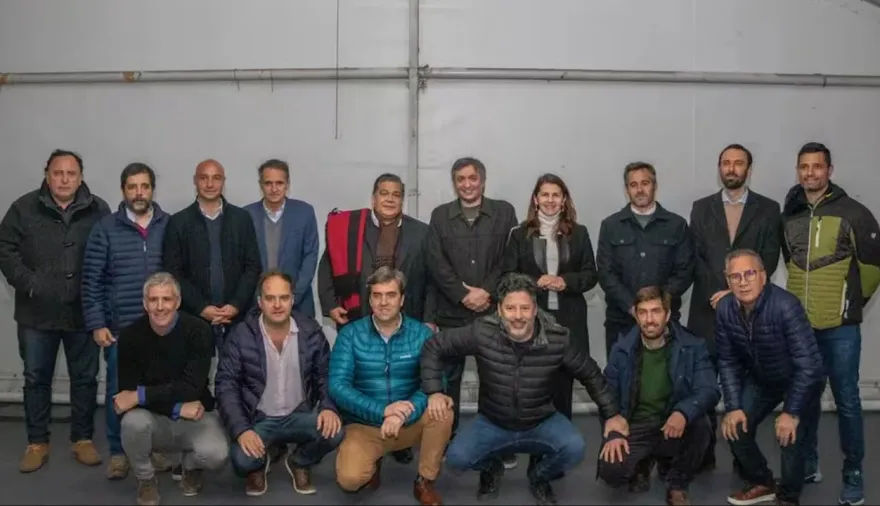 Intendentes bonaerenses rechazaron el desdoblamiento y criticaron a Kicillof en José C. Paz