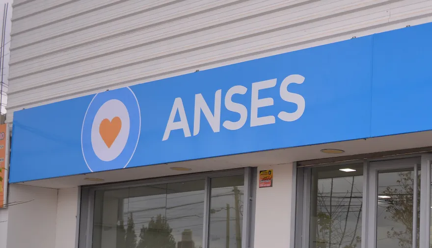ANSES oficializó el bono de agosto: ¿cuánto cobran los jubilados?