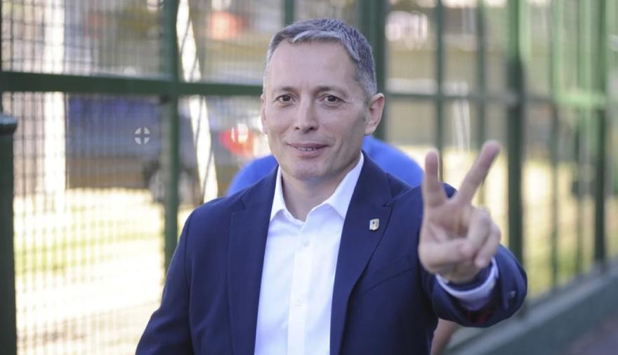 Fernando Gray lanza su candidatura y advierte: “Si Máximo compite, me va a tener enfrente”
