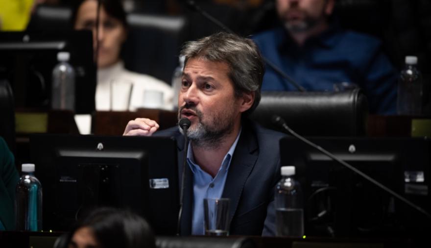 Lammens propone eximir de ingresos brutos al turismo porteño por la fuerte crisis
