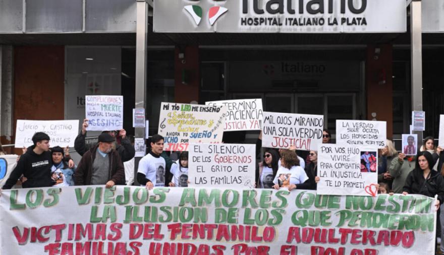 La querella de las víctimas pide investigar a los funcionarios que "sabían lo que pasaba"