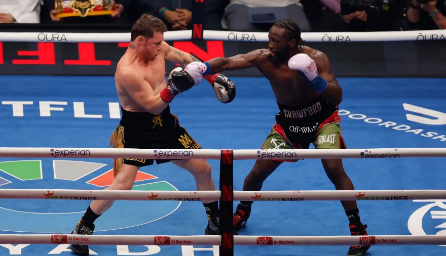 Canelo Álvarez y Terence Crawford en Netflix: el combate más visto del siglo