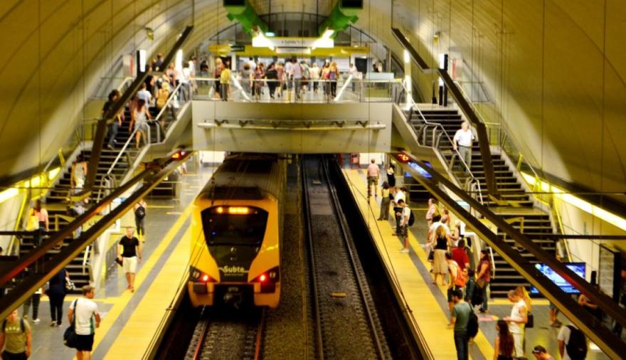 Subte, colectivo o tren: ¿qué transporte urbano valoran más los porteños?