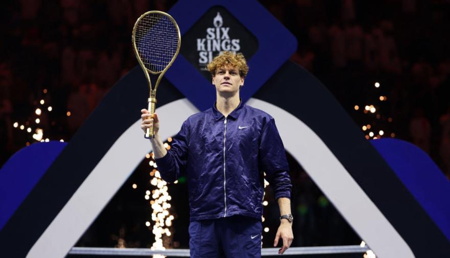 Jannik Sinner, dueño del Six Kings, una raqueta de oro y de 6 millones de dólares