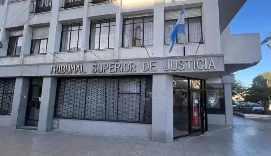 Explosivo proyecto para intervenir la Justicia de Santa Cruz por su hegemonía K