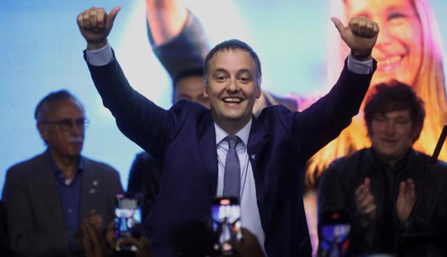 Adorni como jefe de Gabinete: el apoyo de funcionarios claves tras la polémica