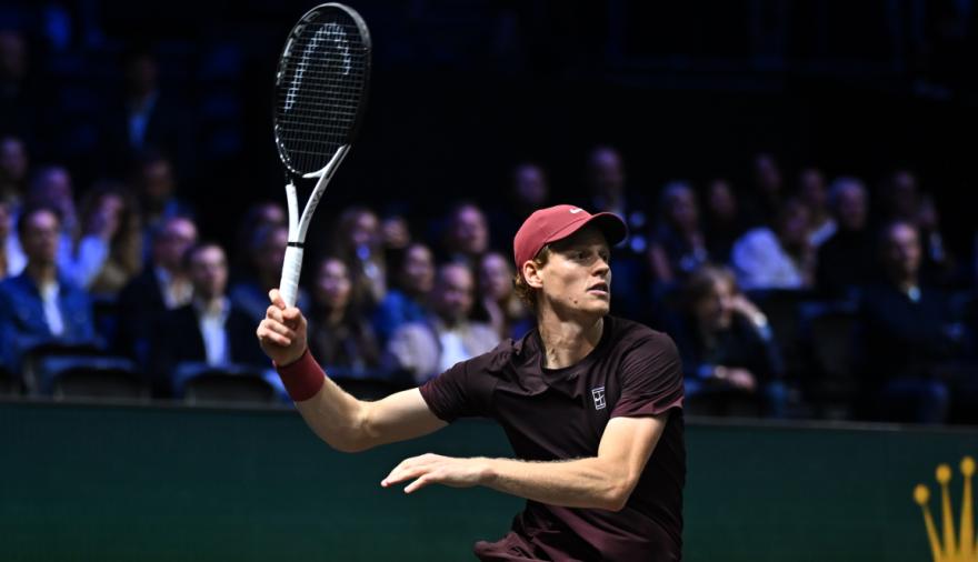 Jannik Sinner es una IA: paliza a Zverev 6-0 y 6-1 y boleto a la final