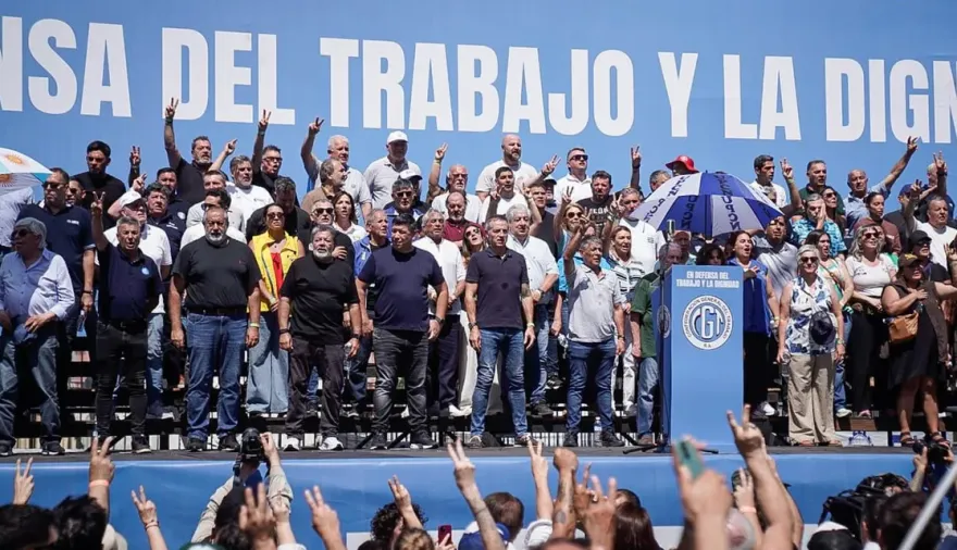 Reforma laboral frenada: la movida de la CGT en Plaza de Mayo que cambió los planes