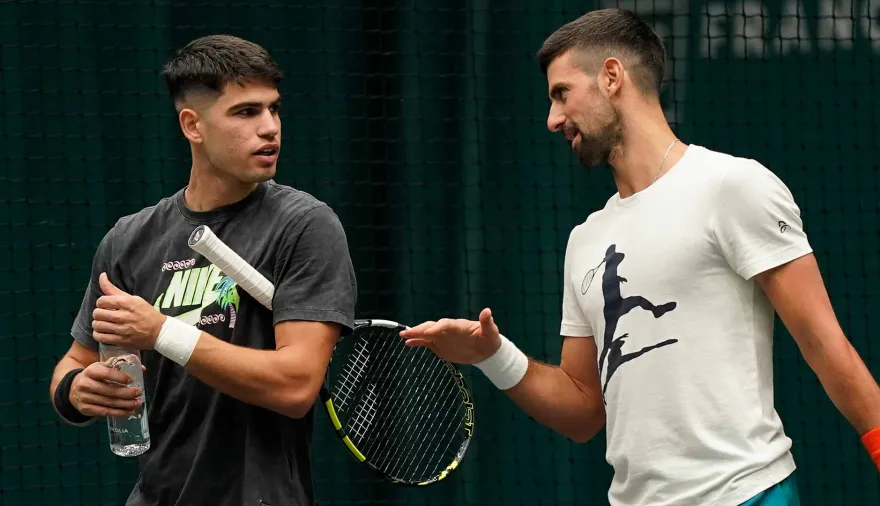 Alcaraz vs. Djokovic: dónde ver el choque de generaciones del Abierto de Australia