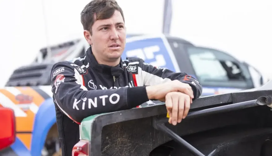 El piloto Juan Cruz Yacopini se mostró desde el Fleni: cómo avanza su recuperación