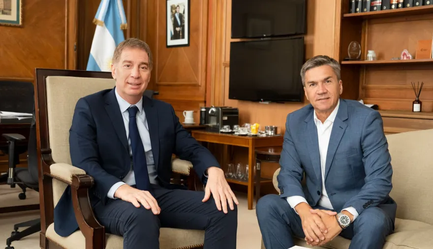 Santilli se reunió con Zdero en busca del respaldo de Chaco a la agenda del Gobierno