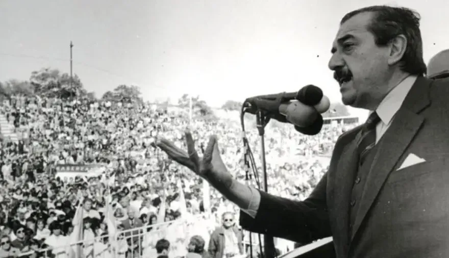 Ley de Punto Final: la jugada de Raúl Alfonsín que desató una carrera frenética