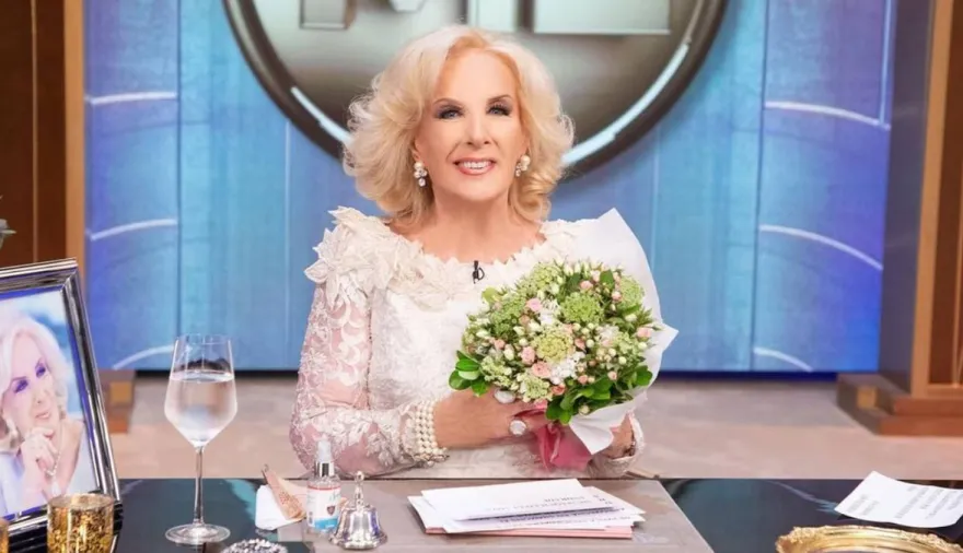 Detalles exclusivos del cumpleaños 99 de Mirtha Legrand