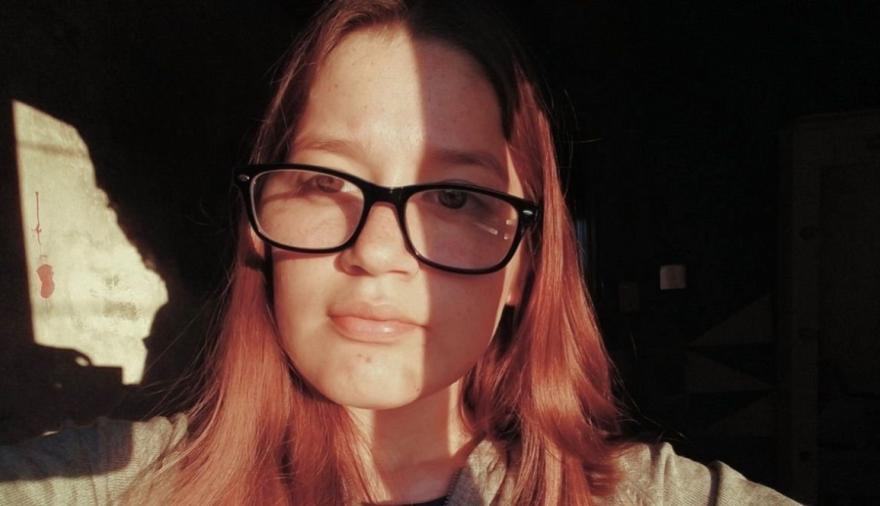 Tragedia en Villa Elvira: buscan al conductor que atropelló y mató a una joven de 18 años