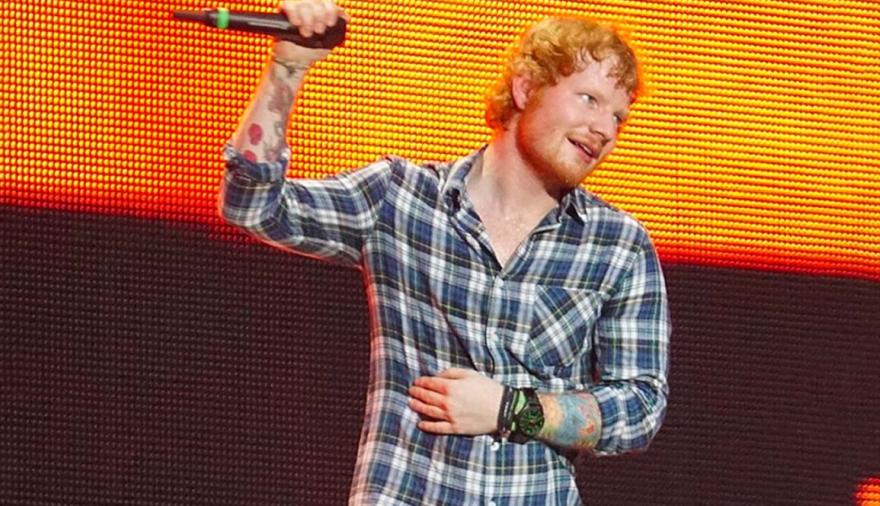 Ed Sheeran contó que no tiene teléfono celular desde 2015