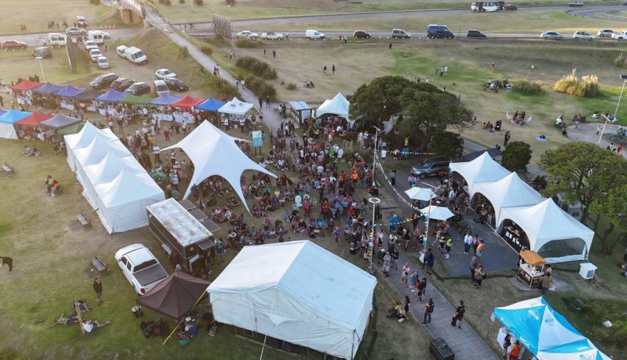 Llega la Fiesta de la Medialuna y Mar del Plata suma otro clásico del verano