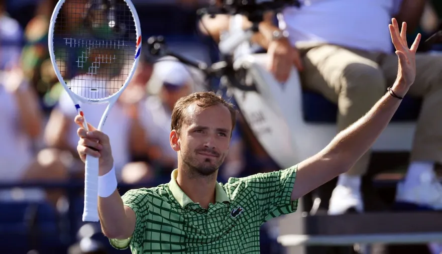 Un grupo de tenistas quedó atrapado en Dubái por los ataques en Medio Oriente