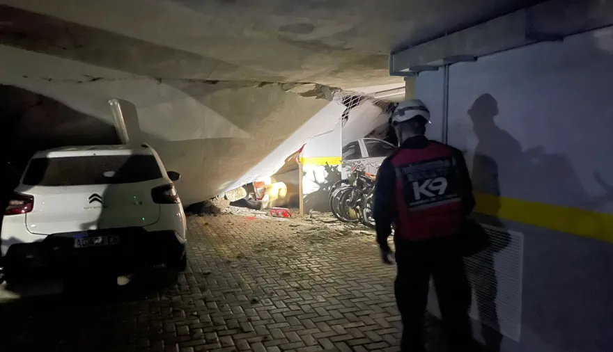 Derrumbe en un complejo de viviendas en Parque Patricios: 300 familias evacuadas