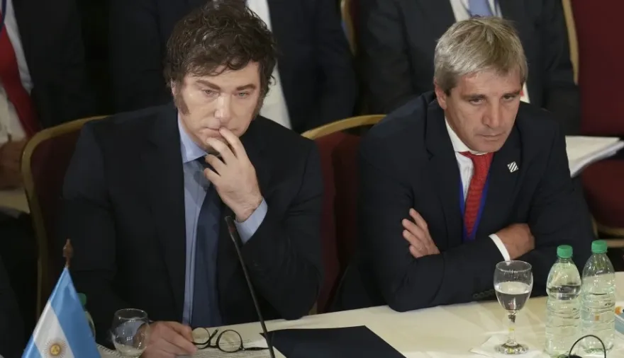 Los 3 datos económicos que preocupan a Milei y Caputo